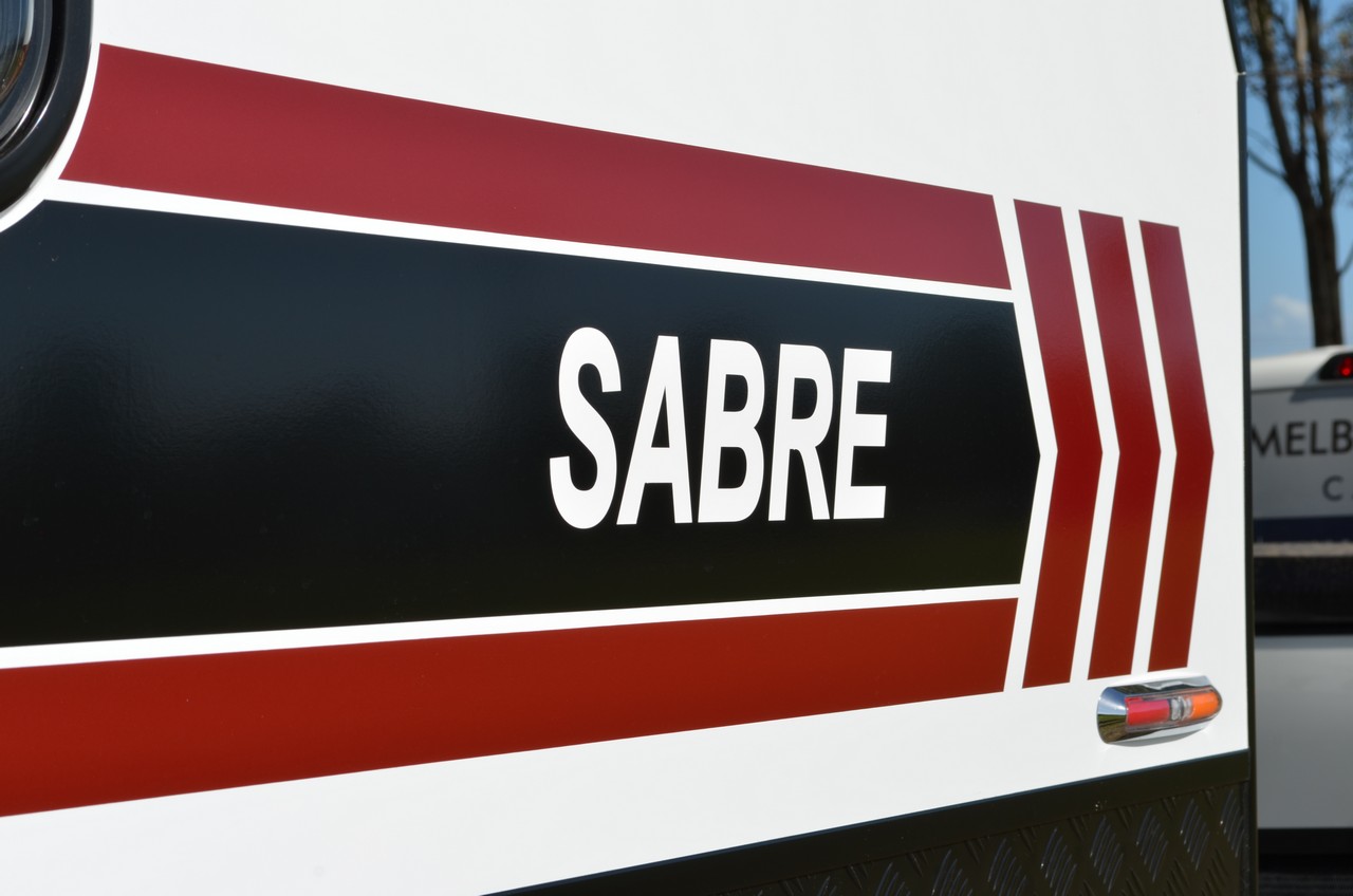 salute-caravans-sabre-external-007