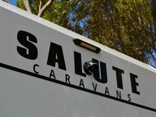 salute-caravans-sabre-external-018
