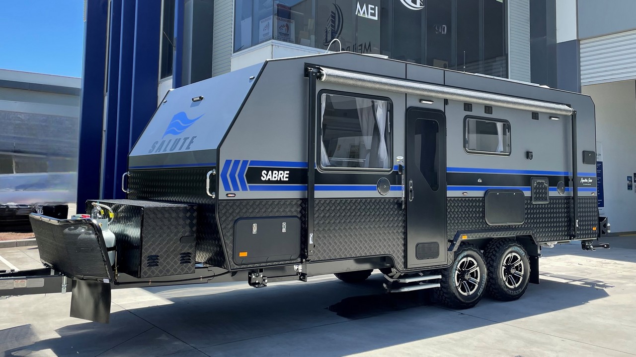 off-road-caravans-sabre-unlimited-salute-caravans